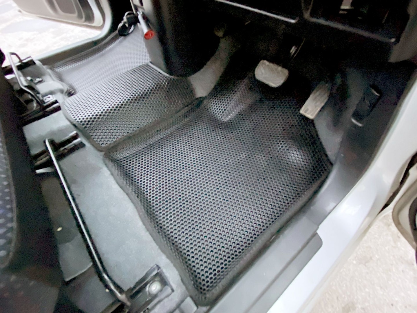 EVA автоковрики для Suzuki Wagon R 2017-2022 дорестайлинг (Hybrid / 2WD /ПРАВЫЙ РУЛЬ/ АКПП) — mEmppFY38-o resized